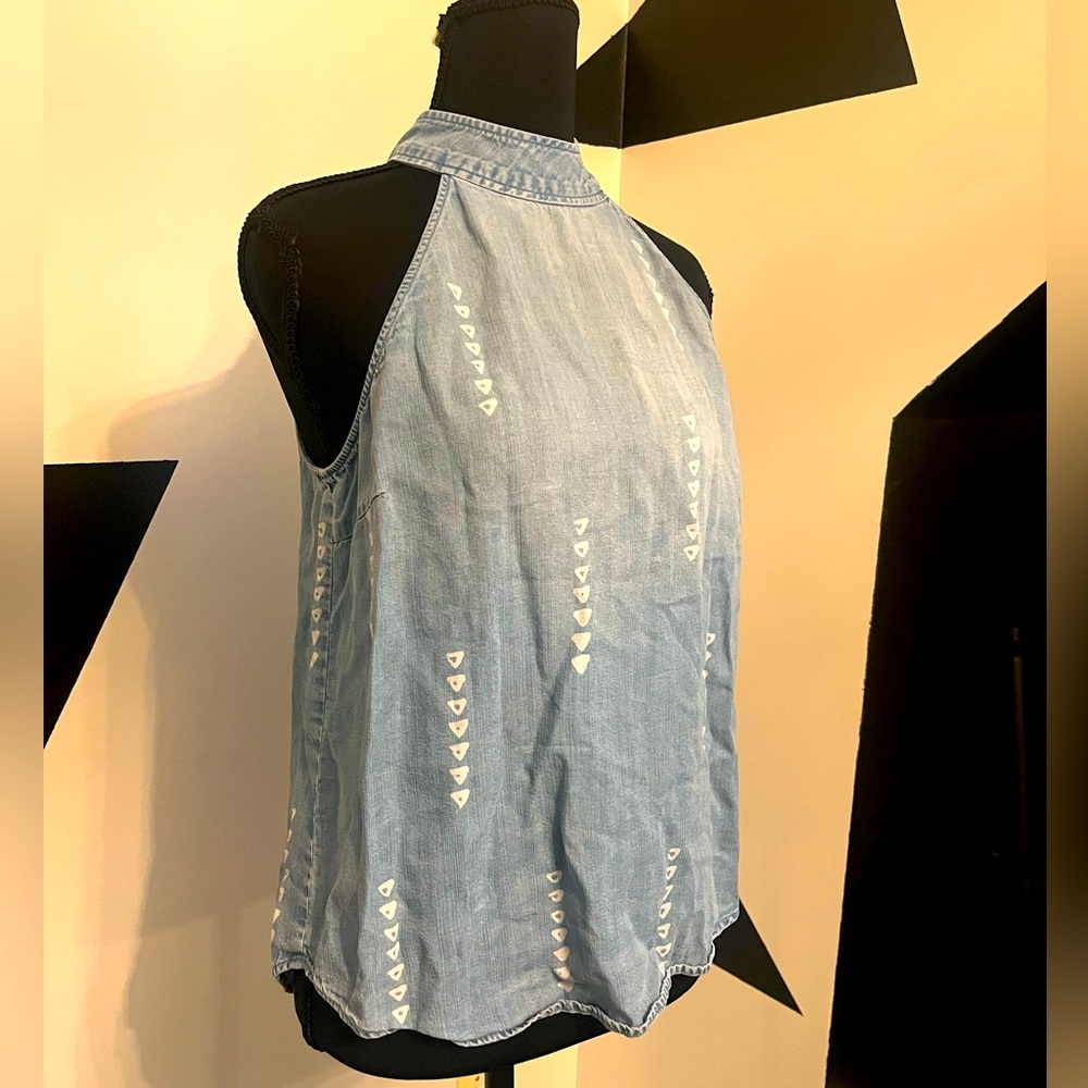 Cloth And Stone Tank.
